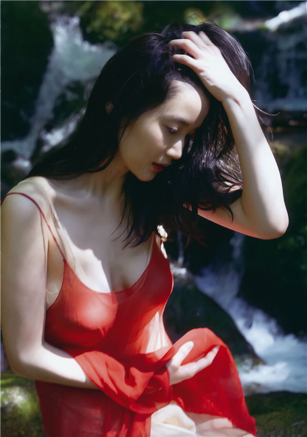 出口亚梨沙写真集《Entrance》高清全本[85P]