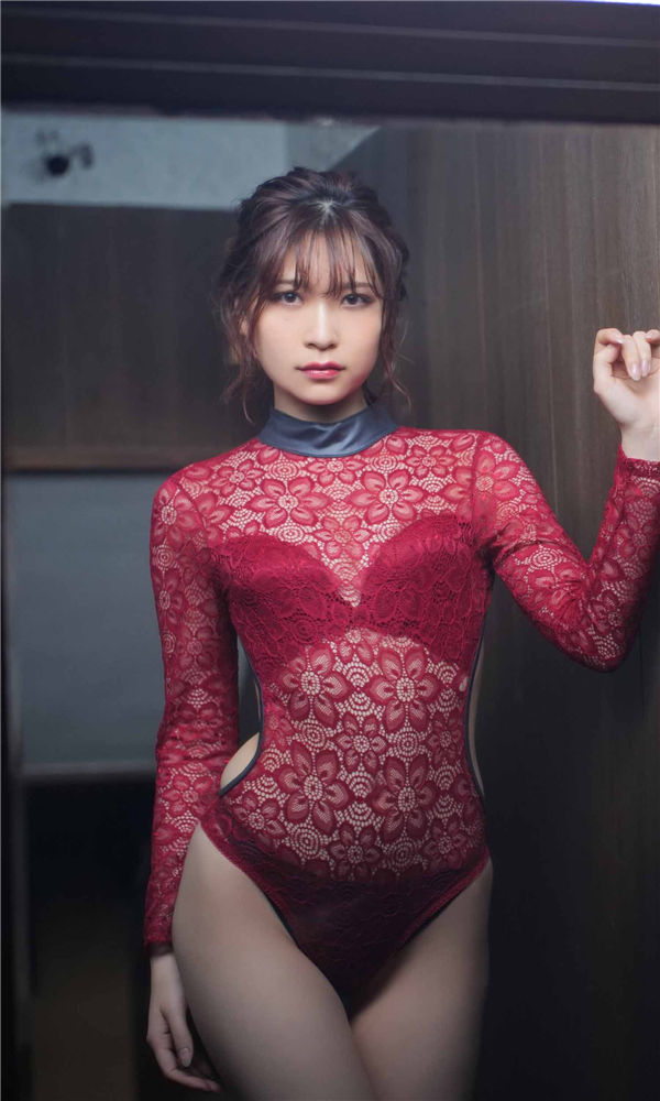 あまつ様写真集《コスプレ界のラスボス現る。》高清全本[67P]