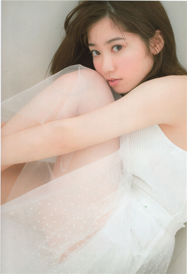 欅坂46写真集《21人の未完成》高清全本[340P]