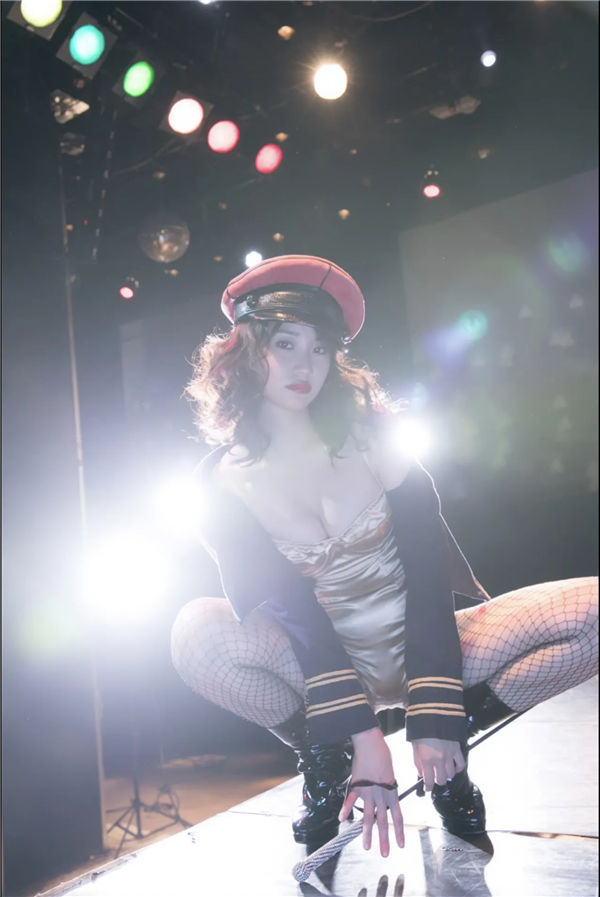 永尾玛利亚写真集《ヤンチャな小悪魔ｖｏｌ．２》高清全本[46P]