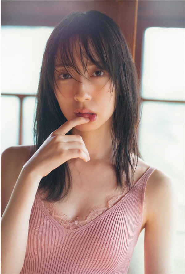 小坂菜绪&amp;金村美玖&amp;正源司阳子写真集《TRIANGLE magazine 02》高清全本[139P]