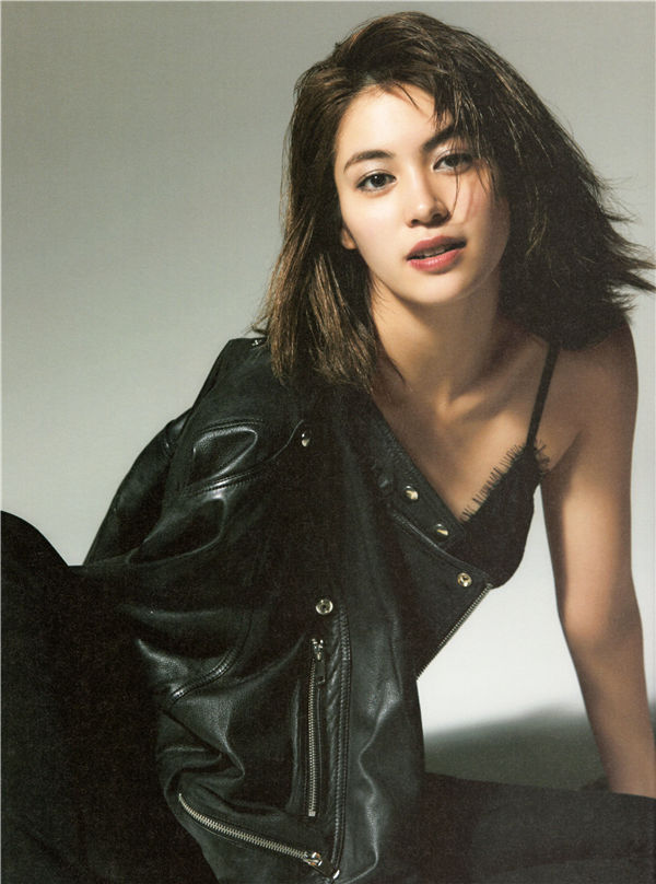 枫1ST写真集《ねぇ、聞いて! !》高清全本[147P]