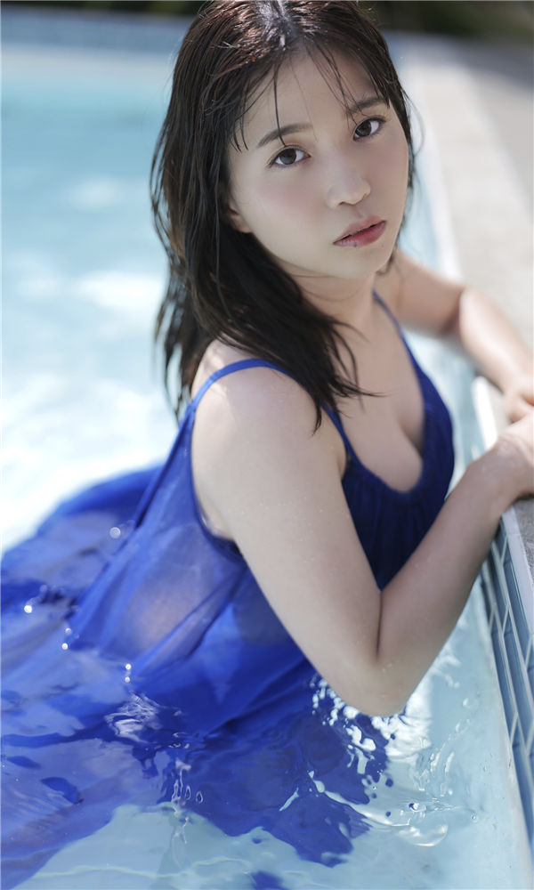 亚咲花写真集《太陽が教えてくれた》高清全本[56P]