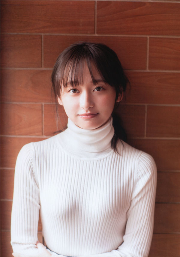 影山优佳1ST写真集《知らないことだらけ》高清全本[131P]