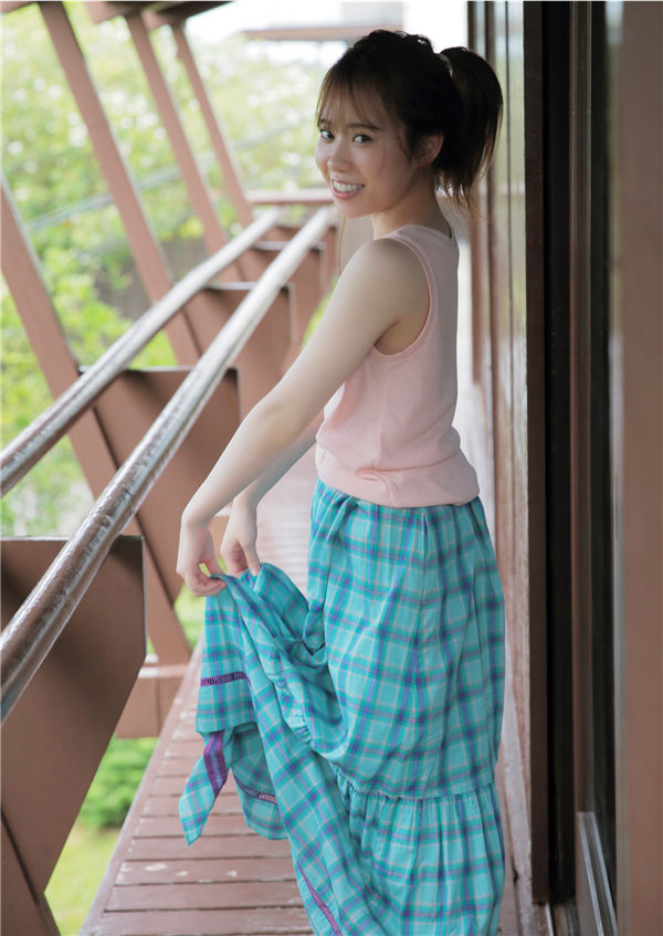 伊达さゆり写真集《Sparkling Smile》高清全本[51P]