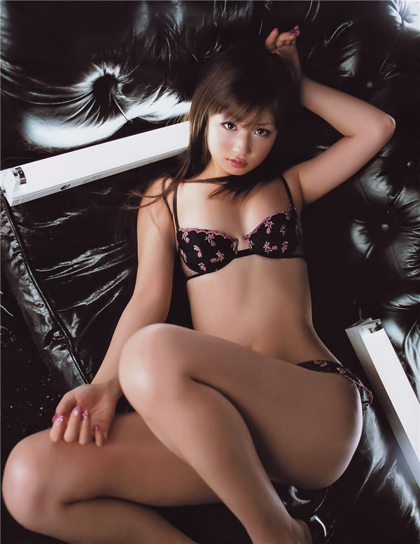 小仓优子写真集《Double Fantasy》高清全本[88P]