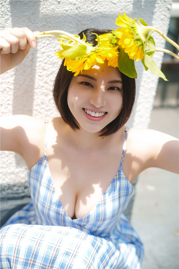 相乐伊织写真集《夏の部屋で、伊織と。》高清全本[74P]