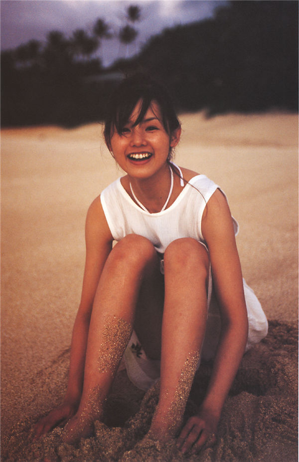 小西真奈美写真集《27》高清全本[160P]