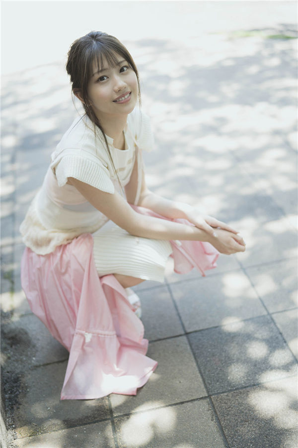 白石まゆみ写真集《グラから見るか？エモから見るか？》高清全本[64P]