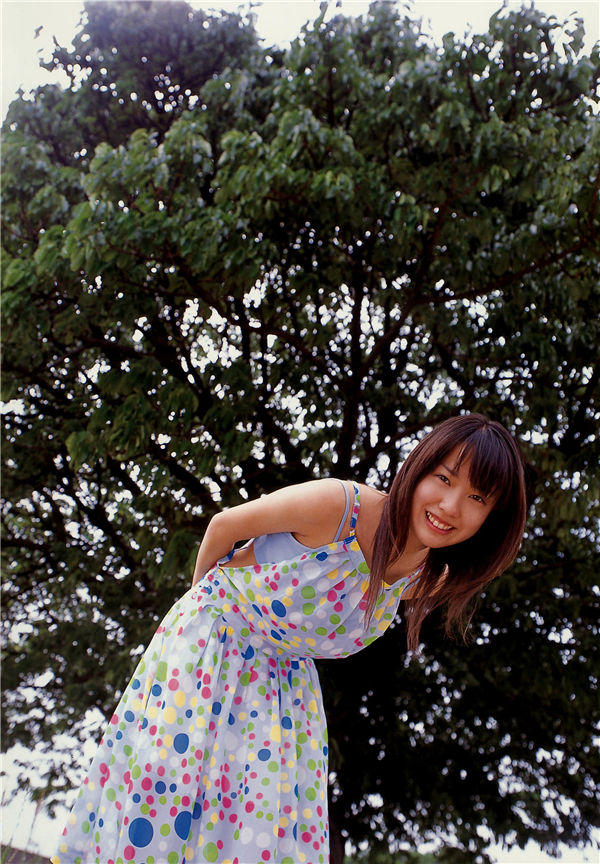 户田惠梨香写真集《生まれた泉》高清全本[97P]