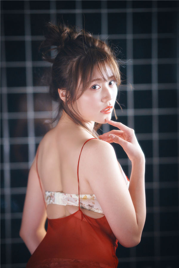 小日向ゆか写真集《マシュマロ曲線美》高清全本[79P]