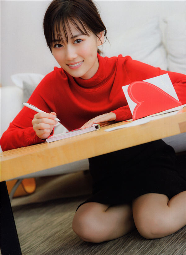 山下美月写真集《WHITE graph 005 2021.03.24》高清全本[57P]