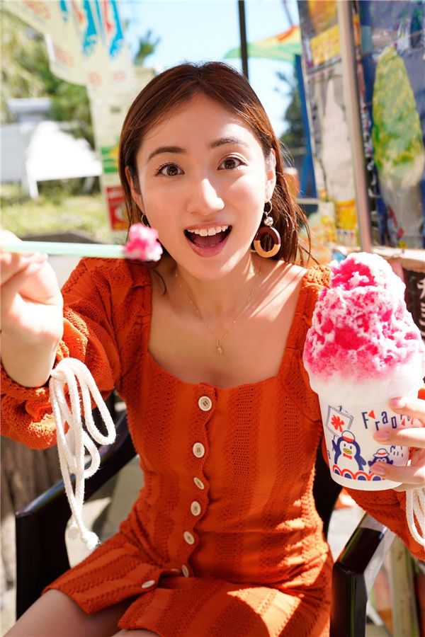 入江纱绫写真集《紗綾と行く！１泊２日湯けむり九州豪華列車の旅》高清全本[81P]