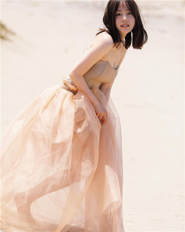 伊藤美来写真集《Sheer》高清全本[156P]