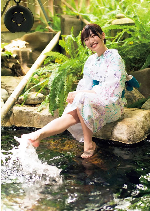 前岛亚美写真集《白群》高清全本[101P]