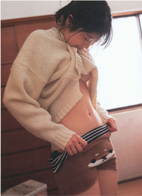 丹生明里1ST写真集《やさしい関係》高清全本[164P]