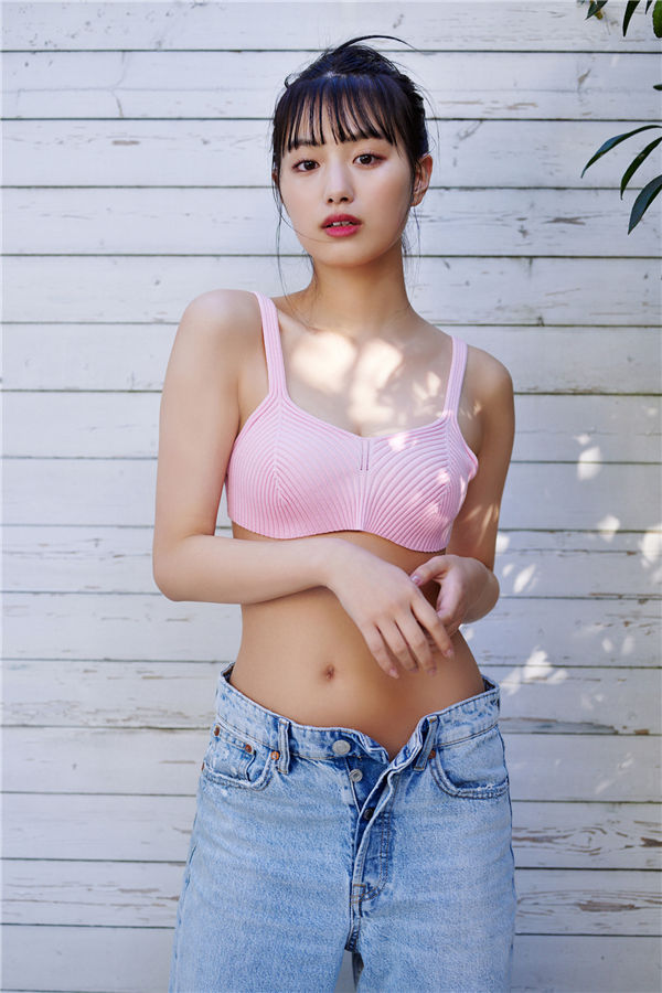 鹤嶋乃爱写真集《ピュアネス》高清全本[142P]