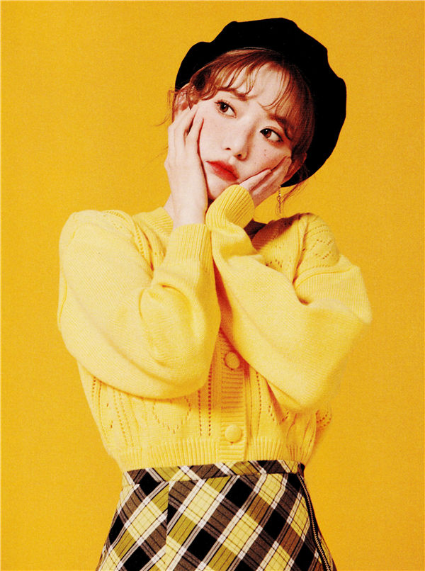 宫胁咲良写真集《Graduation Visual Booklet》高清全本[102P]