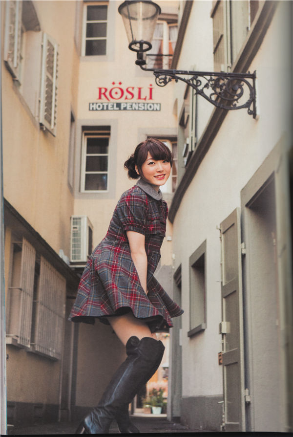 花泽香菜写真集《KANA》高清全本[112P]