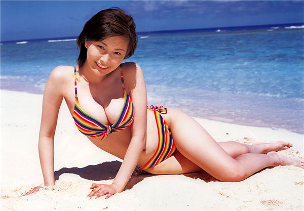 长泽奈央写真集《Happy Blue》高清全本[95P]