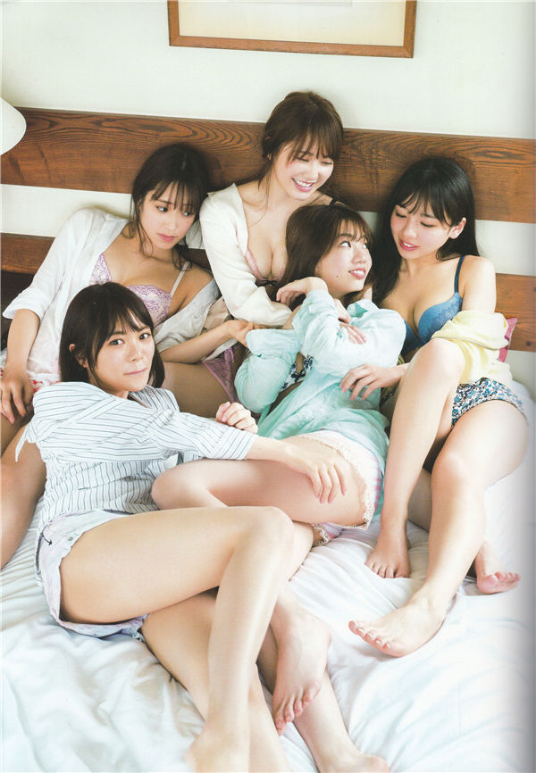 日向坂46写真集《立ち漕ぎ》高清全本[208P]