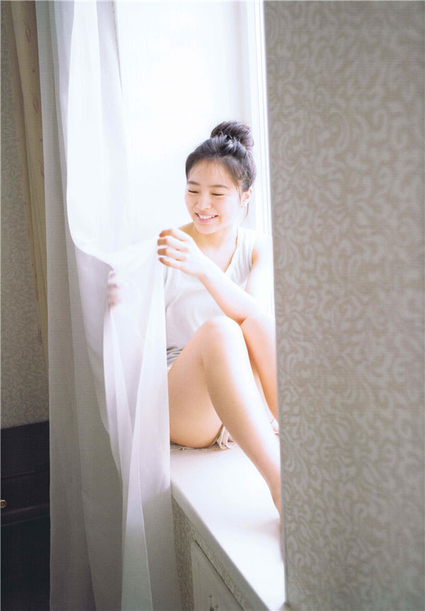 中山莉子1ST写真集《中山莉子の写真集。》高清全本[105P]