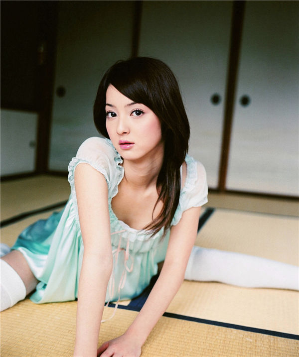 佐佐木希写真集《[VYJ] 2007.12 佐々木希『WHITE CINDERELLA』》高清全本[64P+3V]