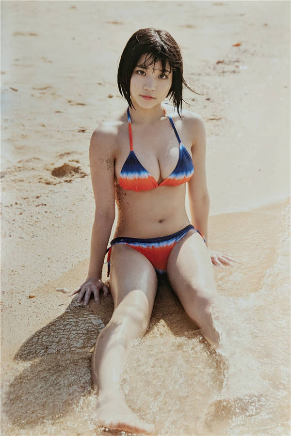 根本凪1ST写真集《スピカ》高清全本[112P]