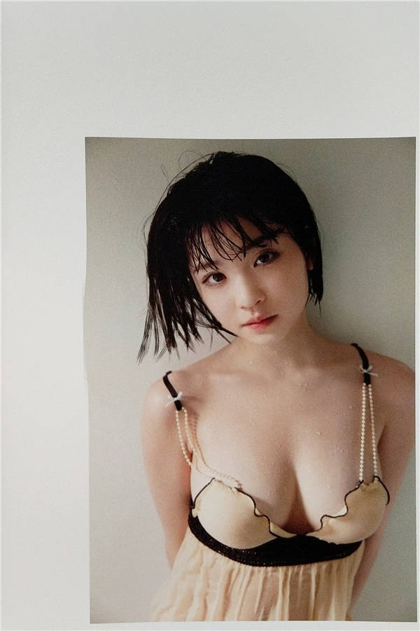 根本凪1ST写真集《スピカ》高清全本[112P]