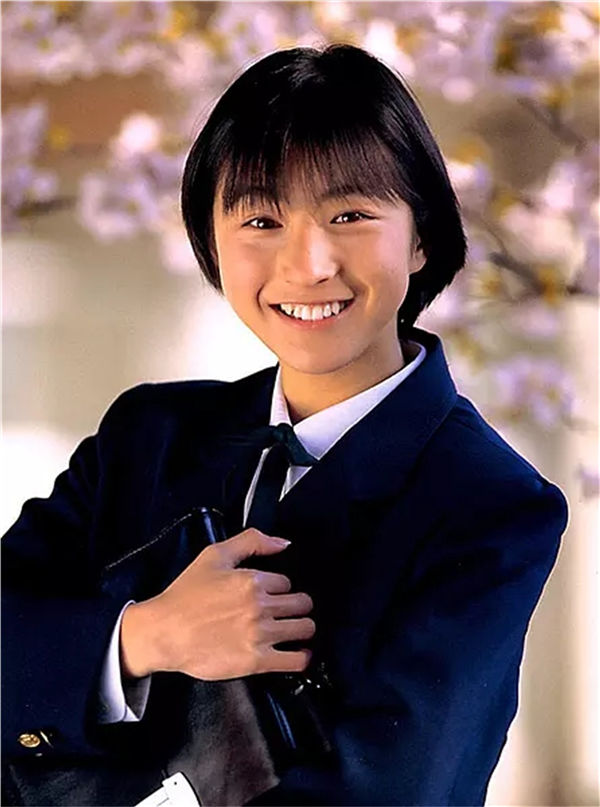 广末凉子写真集《Running》高清全本[106P]