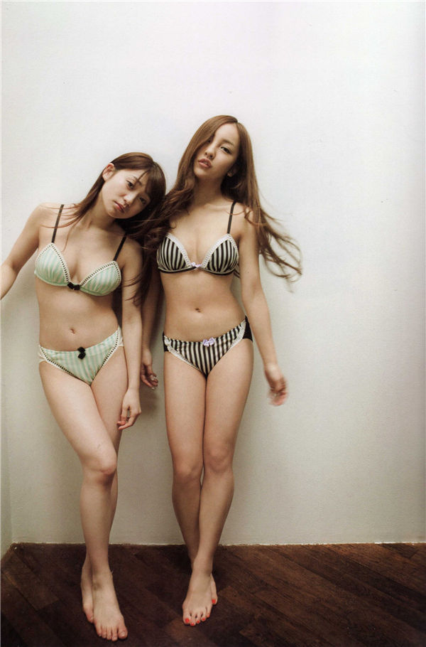 AKB48写真集《AKB48 FASHION BOOK わがままガールフレンド ~おしゃれプリンセスを探せ!》高清全本[93P]