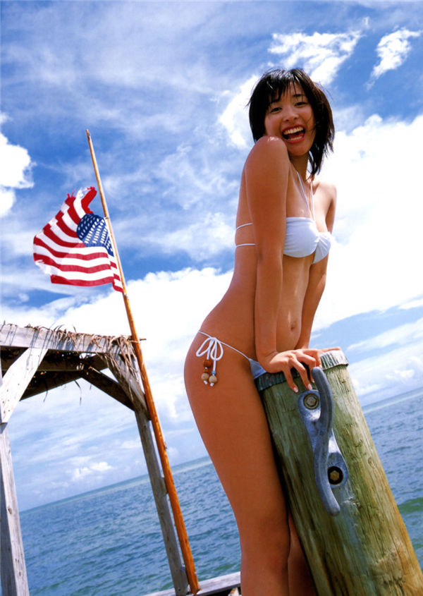 山崎真实写真集《マイマミ》高清全本[73P]