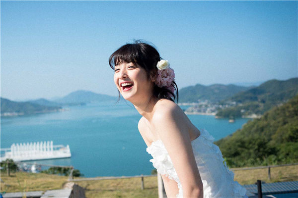 佐佐木希写真集《佐々木希×川島小鳥 番外》高清全本[40P]