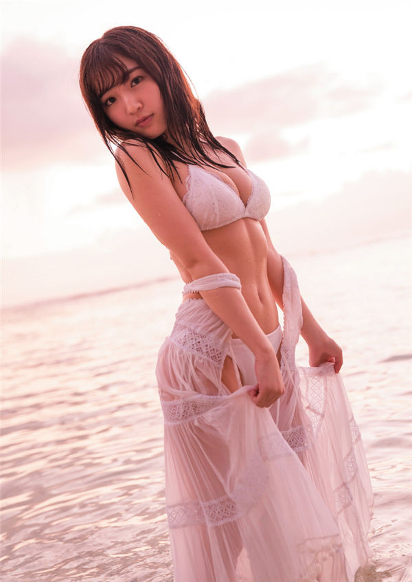 丰田萌绘1ST写真集《moRe》高清全本[86P]