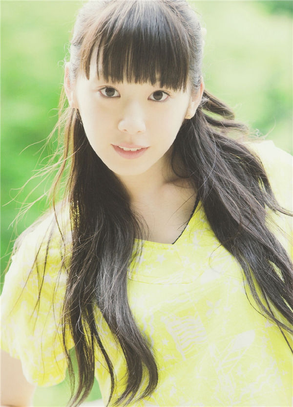 夏帆写真集《Breeze With Kinako》高清全本[125P]