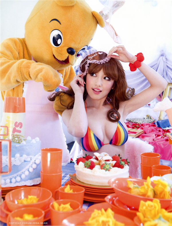 熊田曜子写真集《Dress up Doll》高清全本[83P]