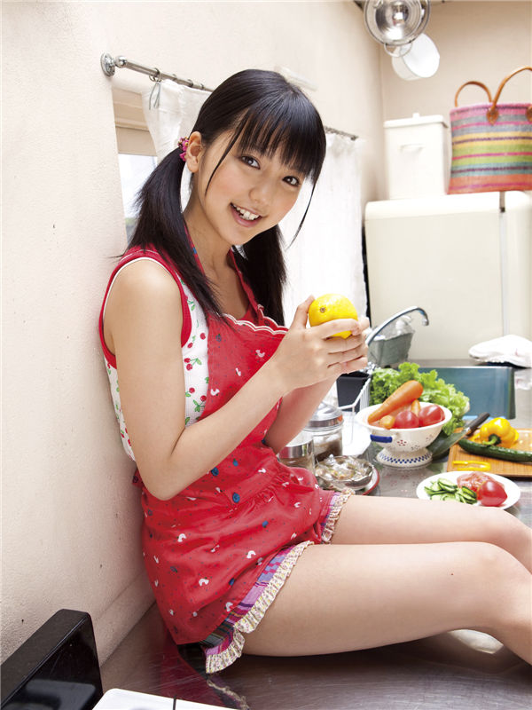 真野惠里菜写真集《[Sabra.net] 2009-11-05 strictly girls – 真野恵里菜 – Autumn Breeze》高清全本[40P]