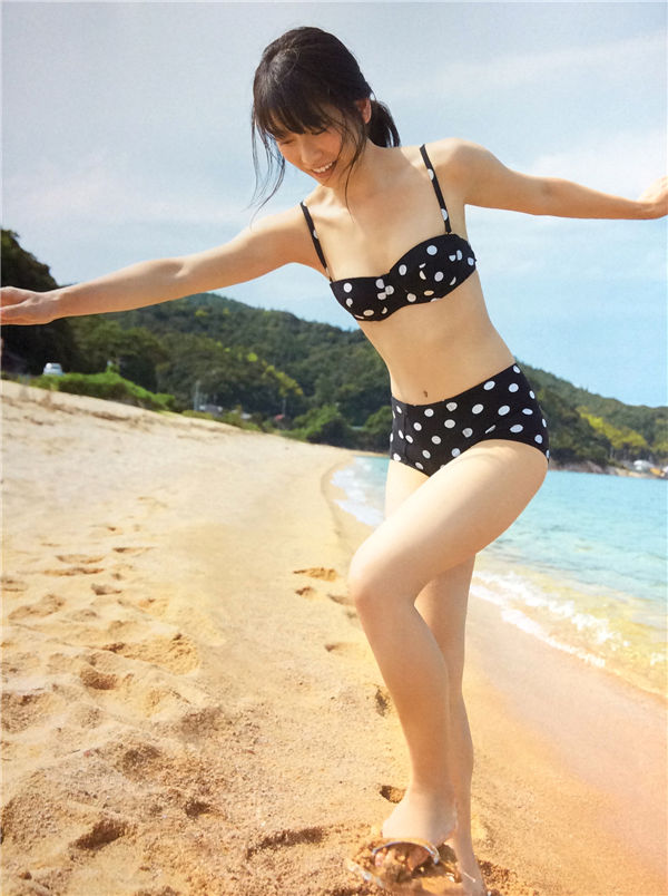 横山由依1ST写真集《ゆいはん》高清全本[131P]
