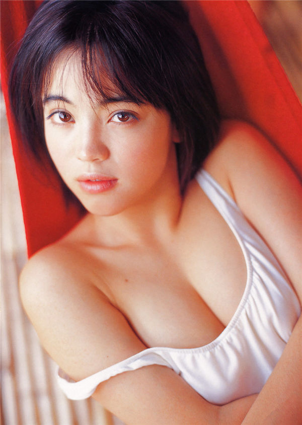 永井流奈写真集《なんでぇ？》高清全本[67P]