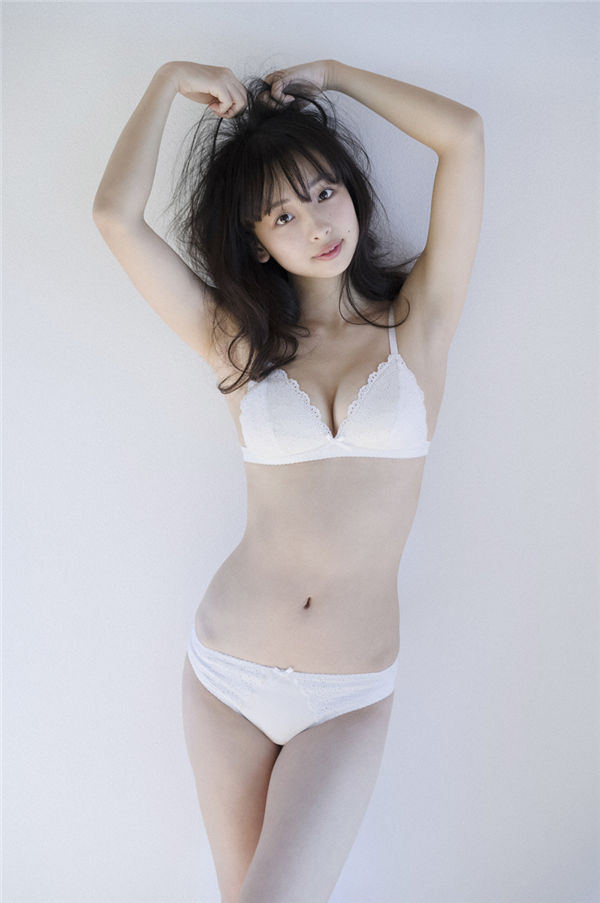 华村飞鸟写真集《[WPB-net] Extra EX683 華村あすか「花、咲く、季節に。」》高清全本[76P]