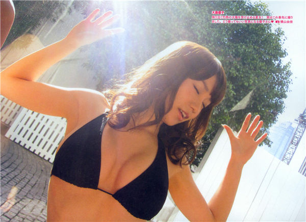 AKB48写真集《AKB48 tomo satsu THE YELLOW ALBUM》高清全本[177P]