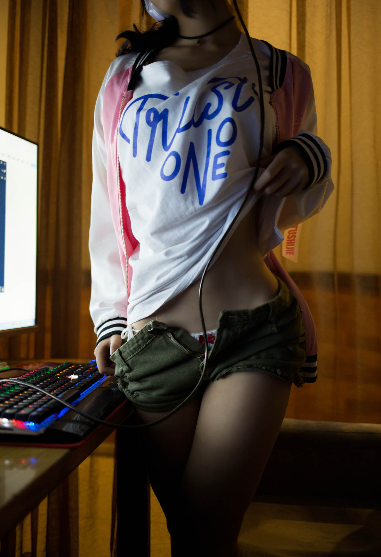 逐月Su合集 全套44期含随包视频，大小5.15G - OK写真