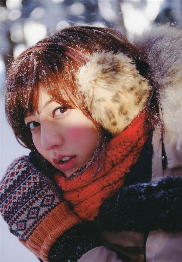 杉本有美写真集《杉本有美と1泊2日》高清全本[107P]