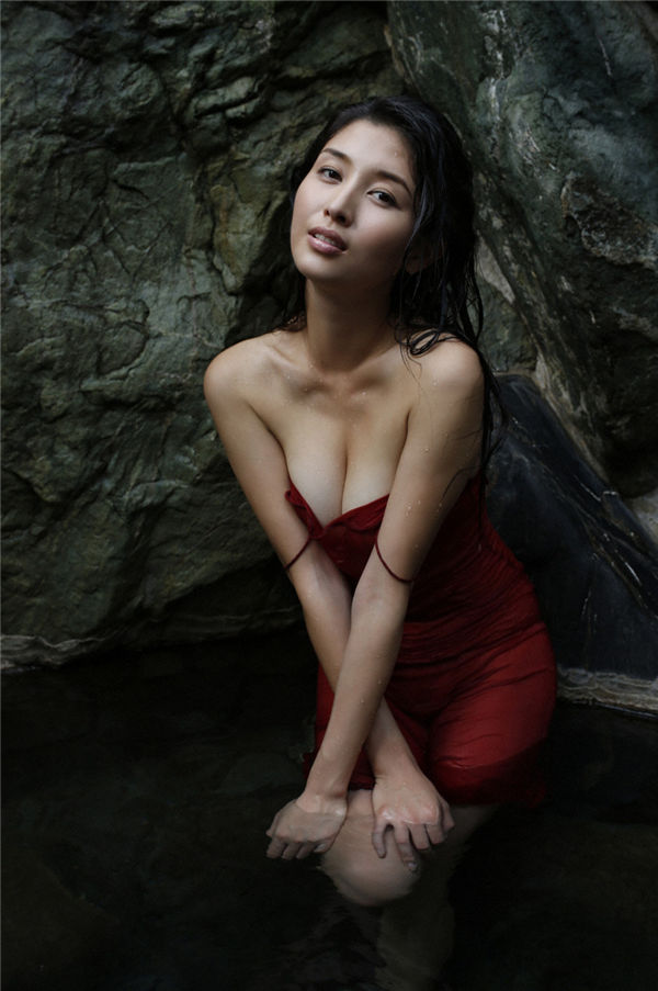 桥本爱实写真集《[WPB-net] Extra EX180 Hashimoto Manami 橋本マナミ》高清全本[75P]