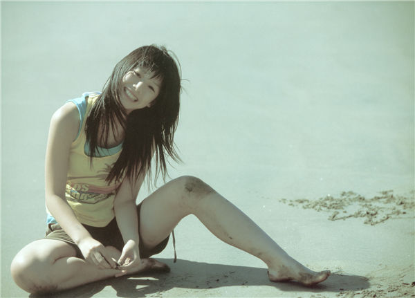 夏帆写真集《step in 小さき勇者たち ガメラ》高清全本[112P]