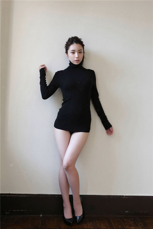 仲村美海写真集《[Ys Web] 2017-08-23 Vol.763 Miu Nakamura 仲村美海》高清全本[74P]