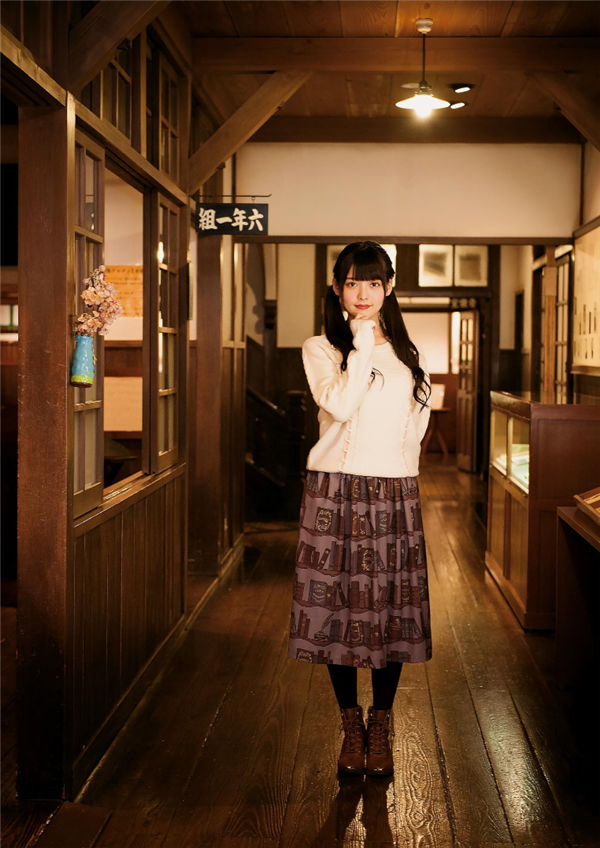 上坂堇写真集《UESAKA JAPAN! 諸国漫遊の巻》高清全本[128P]