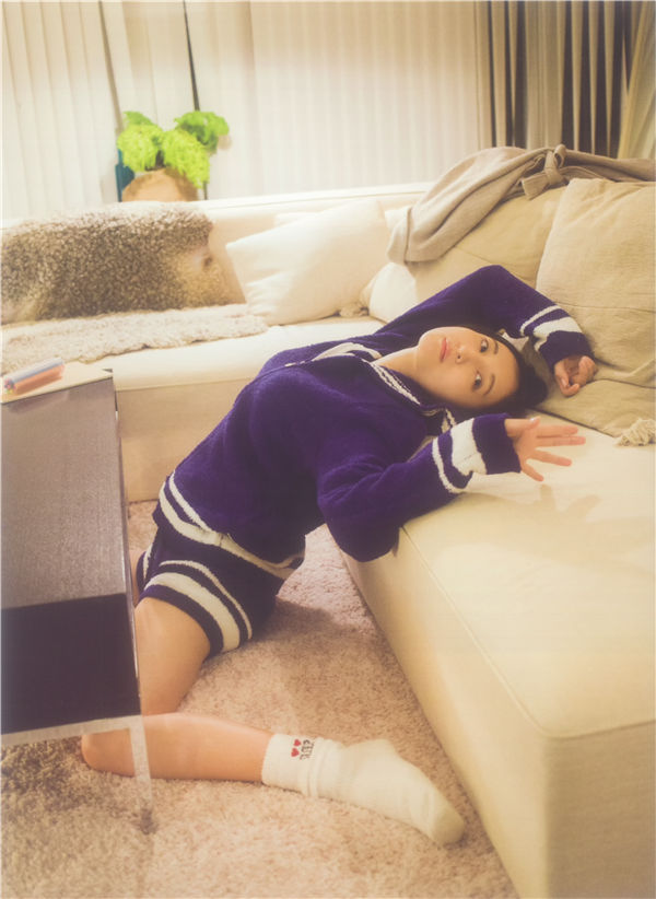 佐仓绫音1ST写真集《さくらのおと~佐倉綾音フォトブック~》高清全本[114P/2.2G]