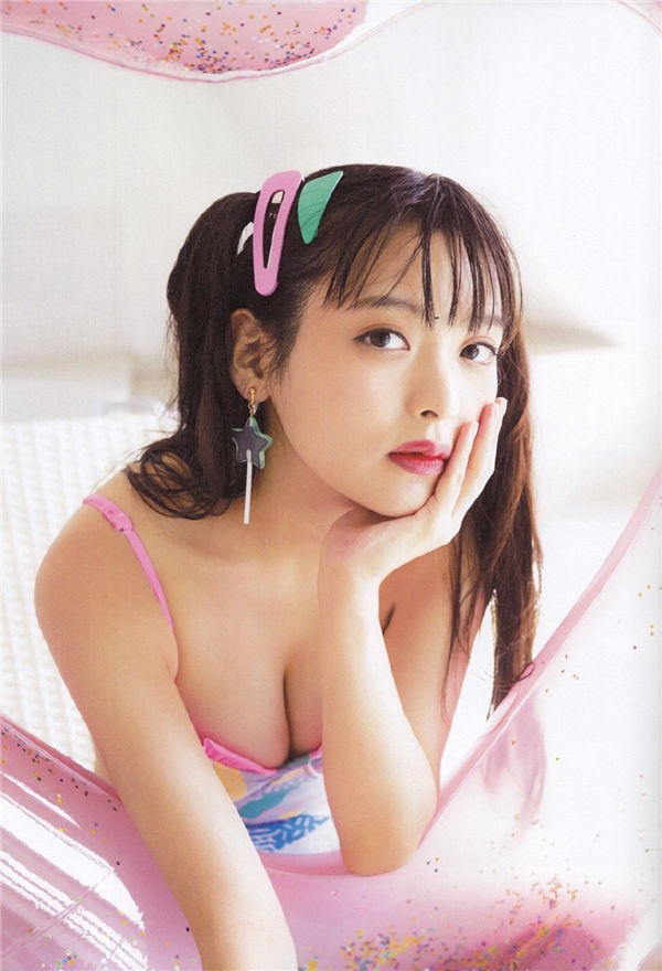 上坂堇写真集《すみれいろ》高清全本[66P]