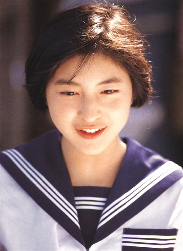 广末凉子写真集《No Make 1996-1998》高清全本[150P]